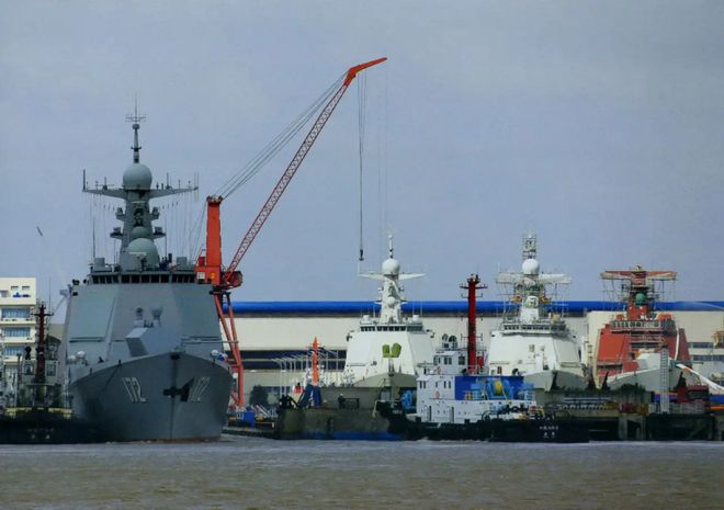 Max版正式亮相中国海军下一代驱逐舰何时亮相？凯发K8国际版央视首次公开！052D型Pro(图14)