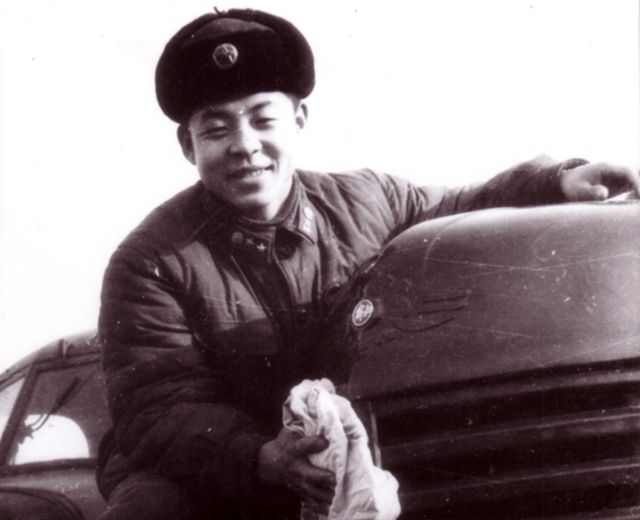 1年后鉴定人披露事故发生的详情惹人泪目K8凯发国际1962年雷锋因公牺牲4(图3)