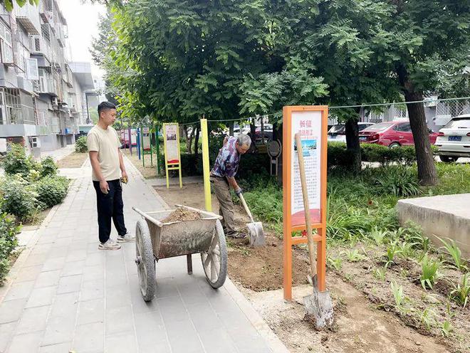 这社区便民晾衣杆让居民省心省力→K8凯发天生赢家晾晒有去处顺义(图7)