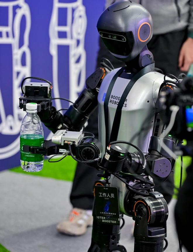 清华系具身大脑公司获近亿元融资预计202