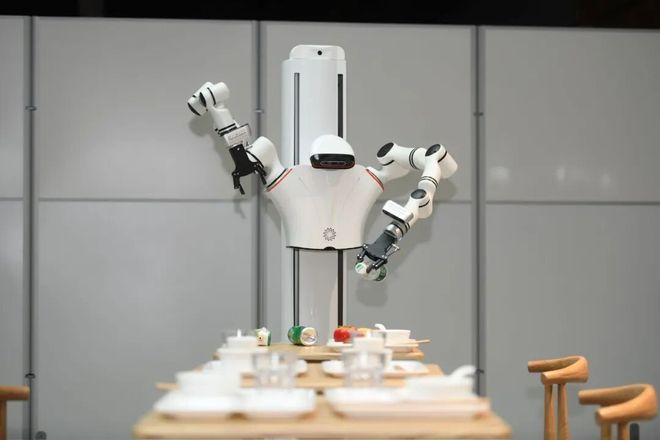 清华系具身大脑公司获近亿元融资预计2026年接入设备达十万台以上｜硬氪首发(图2)